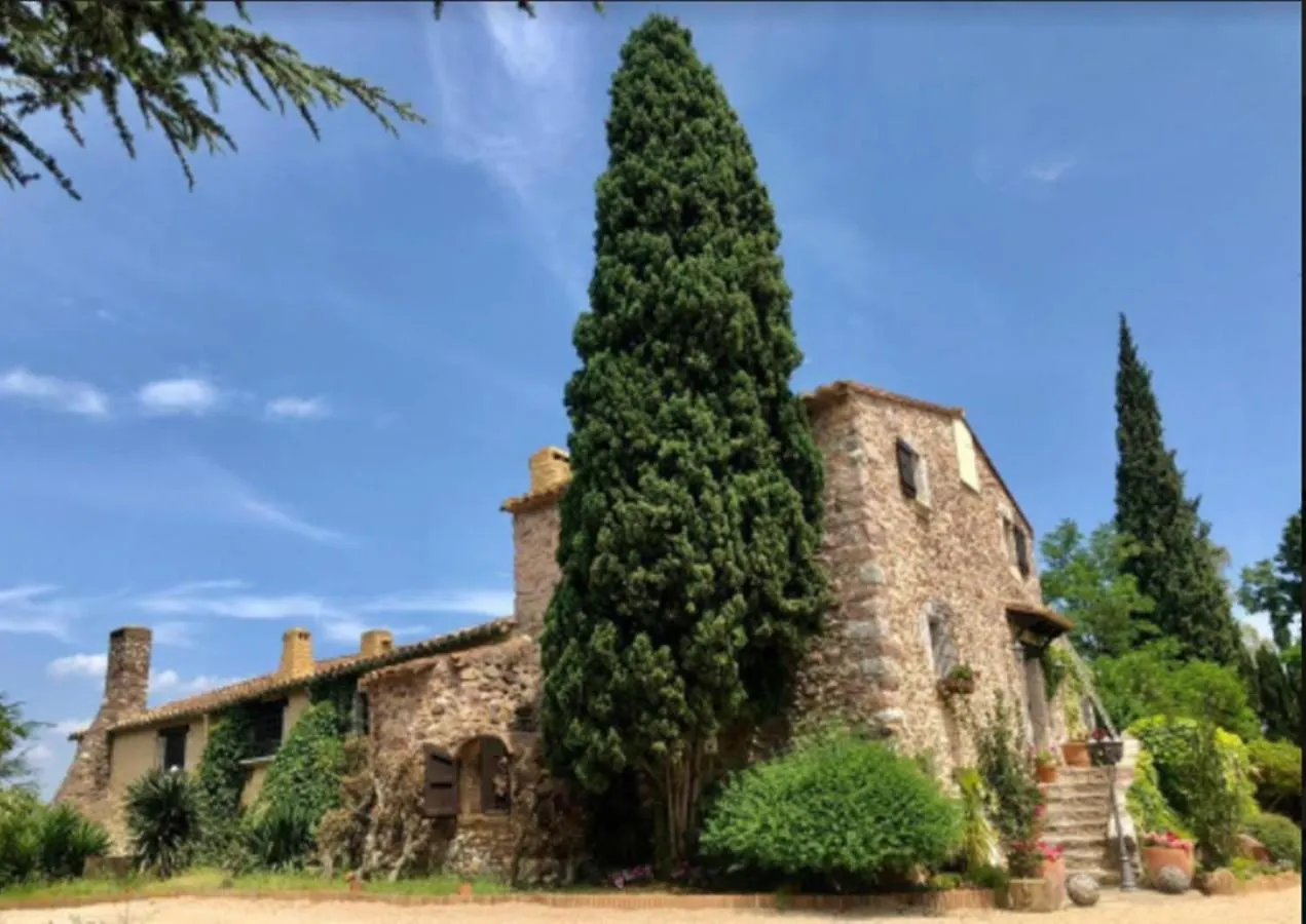 Masia Mimosa Darnius España