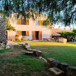 La Masia Costa Brava Couette-café Garrigás